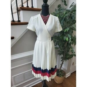 Carlye V-Neck Vintage 1950 Dress Size 10